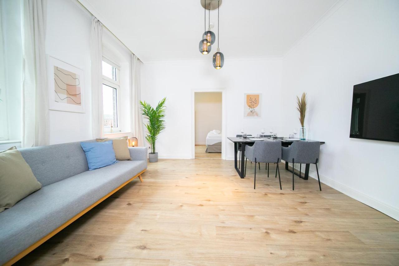 Favorite Stays - Suite And More - Kitchen Neuss Exterior photo